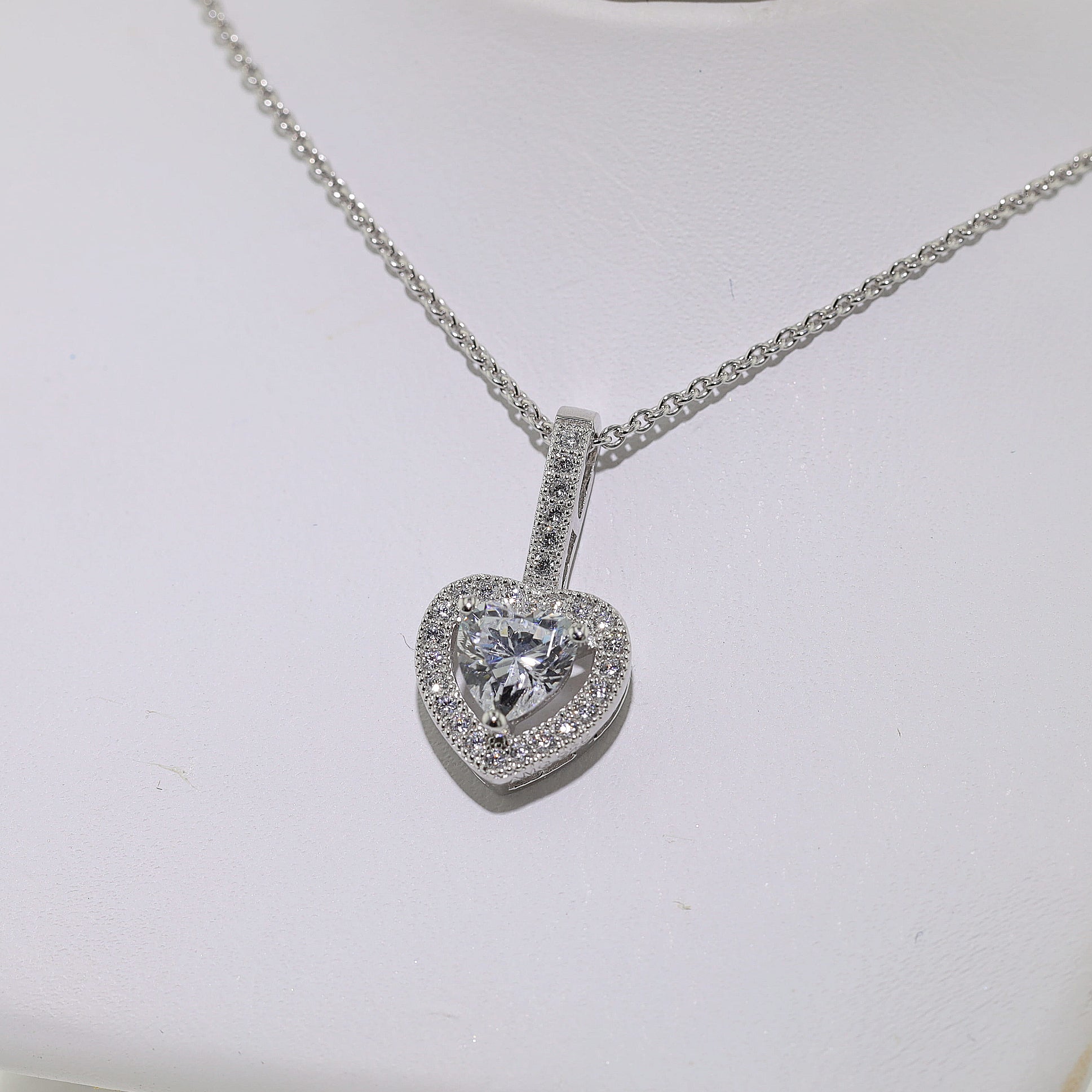 Elegant Radiant Heart Pendant