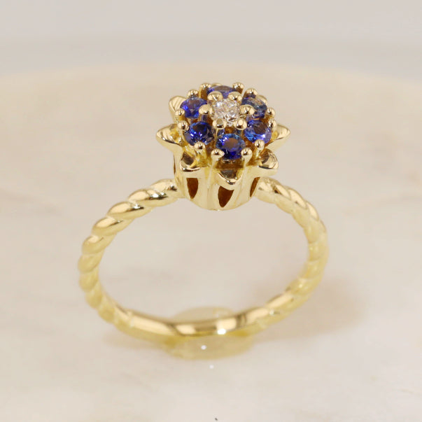 Large Tulip Rings™-10K Yellow Gold